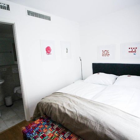 Das Kleine Hotel In Muenchen Экстерьер фото